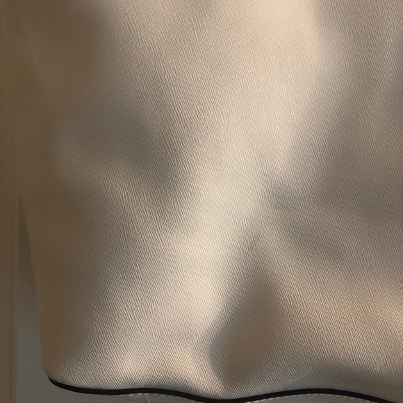 Michae Kors white purse - Picture 3 of 6